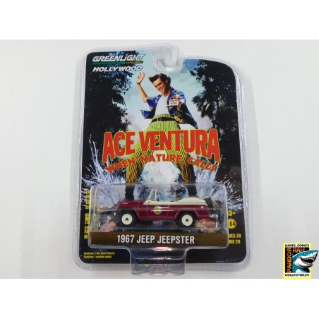 Greenlight Ace Ventura When Nature Calls - 1967 Jeep Jeepster Aubergine 1:64