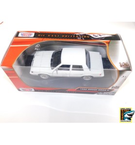 Motor Max 1982 Dodge Aries K Wit 1:24