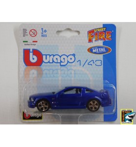 Bburago 2006 Ford Mustang GT blauw 1:43