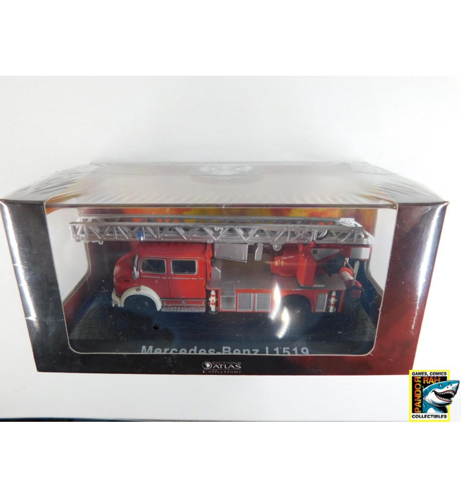 Atlas Mercedes-Benz L1519 Brandweerwagen Rood 1:72