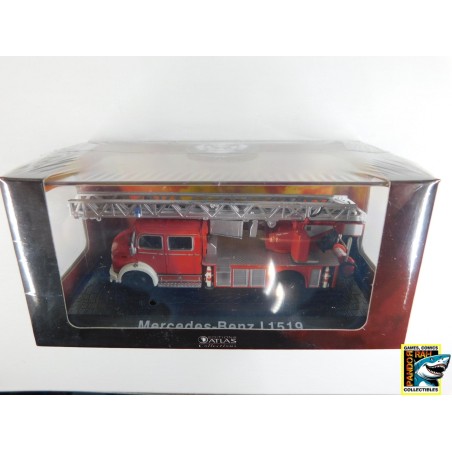 Atlas Mercedes-Benz L1519 Brandweerwagen Rood 1:72