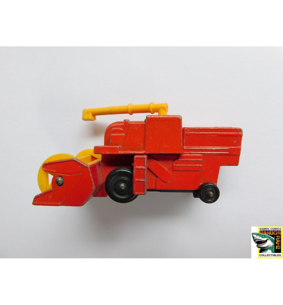 Matchbox 1977/51 Combiner Harvester Rood 3 Inch